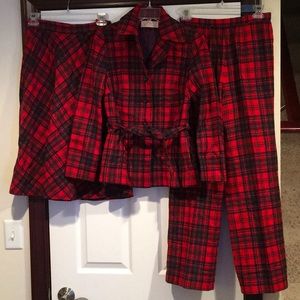 Vintage Women’s Three Piece Pendleton Outfit!